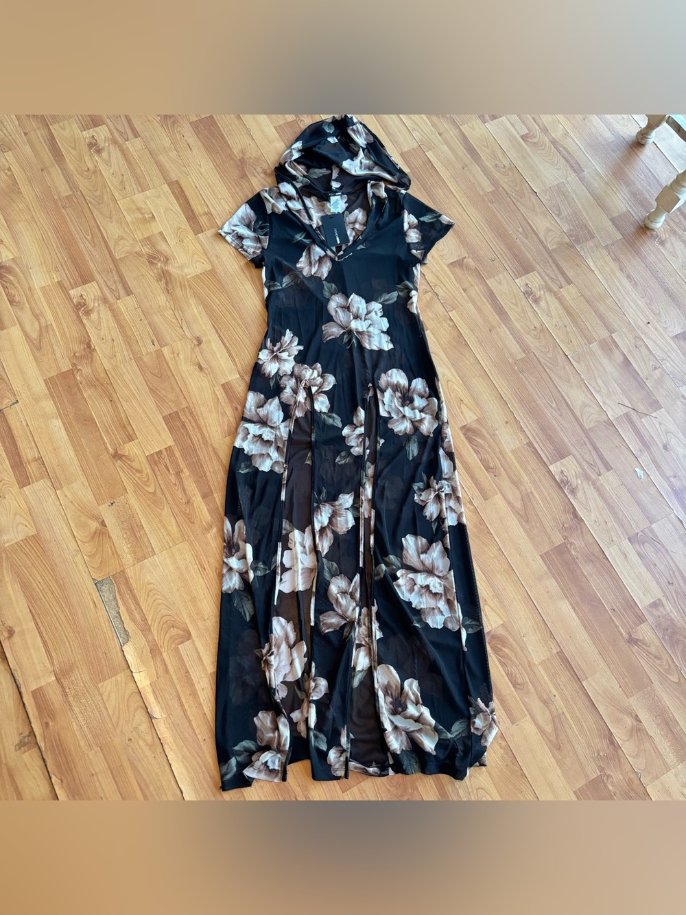 Fashion Nova Sheer maxi top